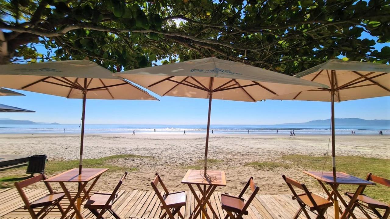 Apartamento 200 Metros Da Praia 03 Quartos Com Ar Condicionado - Meia Praia - 이타페마 외부 사진