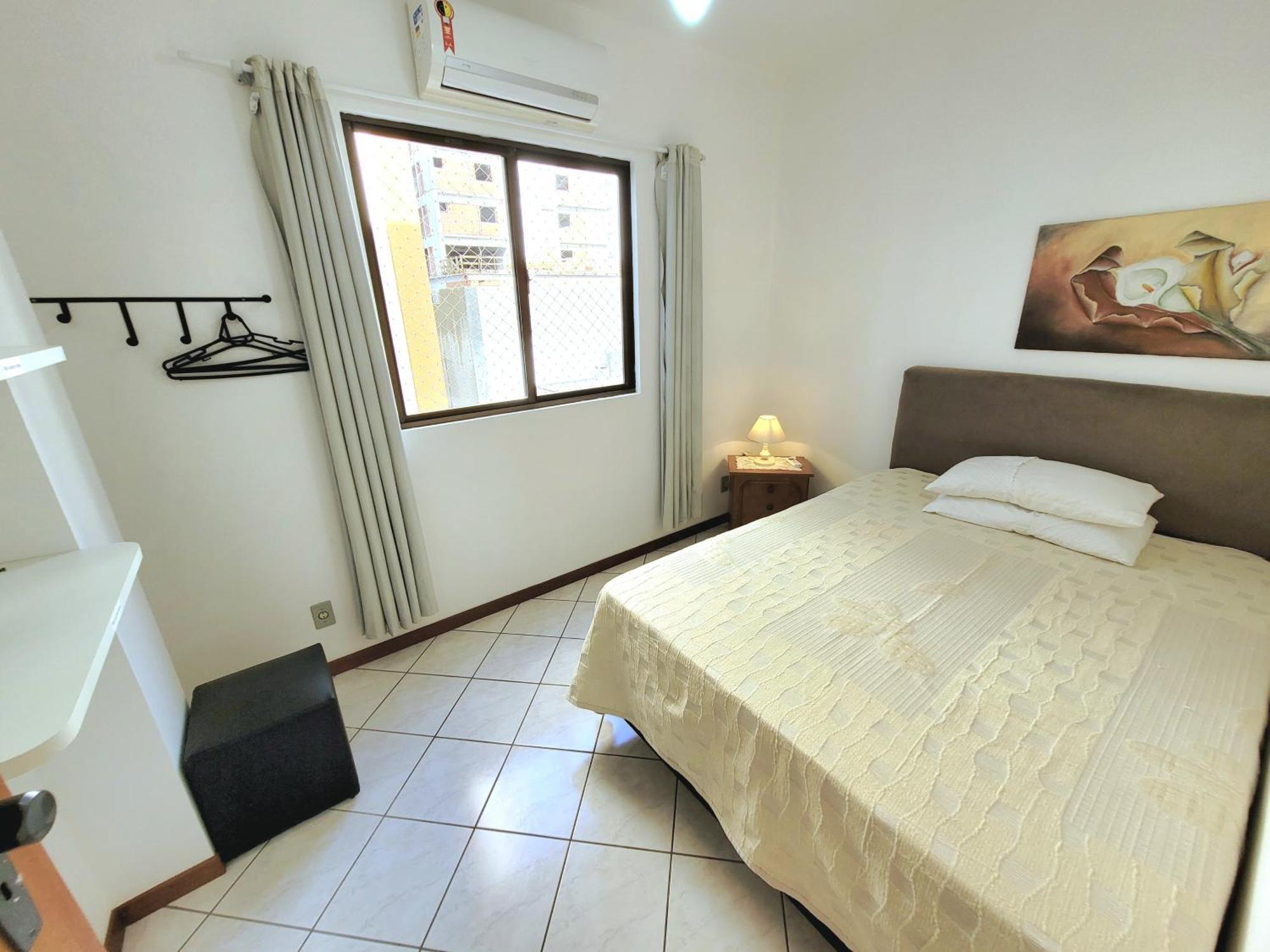 Apartamento 200 Metros Da Praia 03 Quartos Com Ar Condicionado - Meia Praia - 이타페마 외부 사진